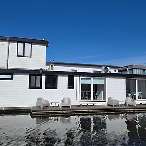Houseboat The New - Nieuwe Amsterdam